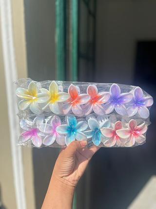 Presilha de flor unitária